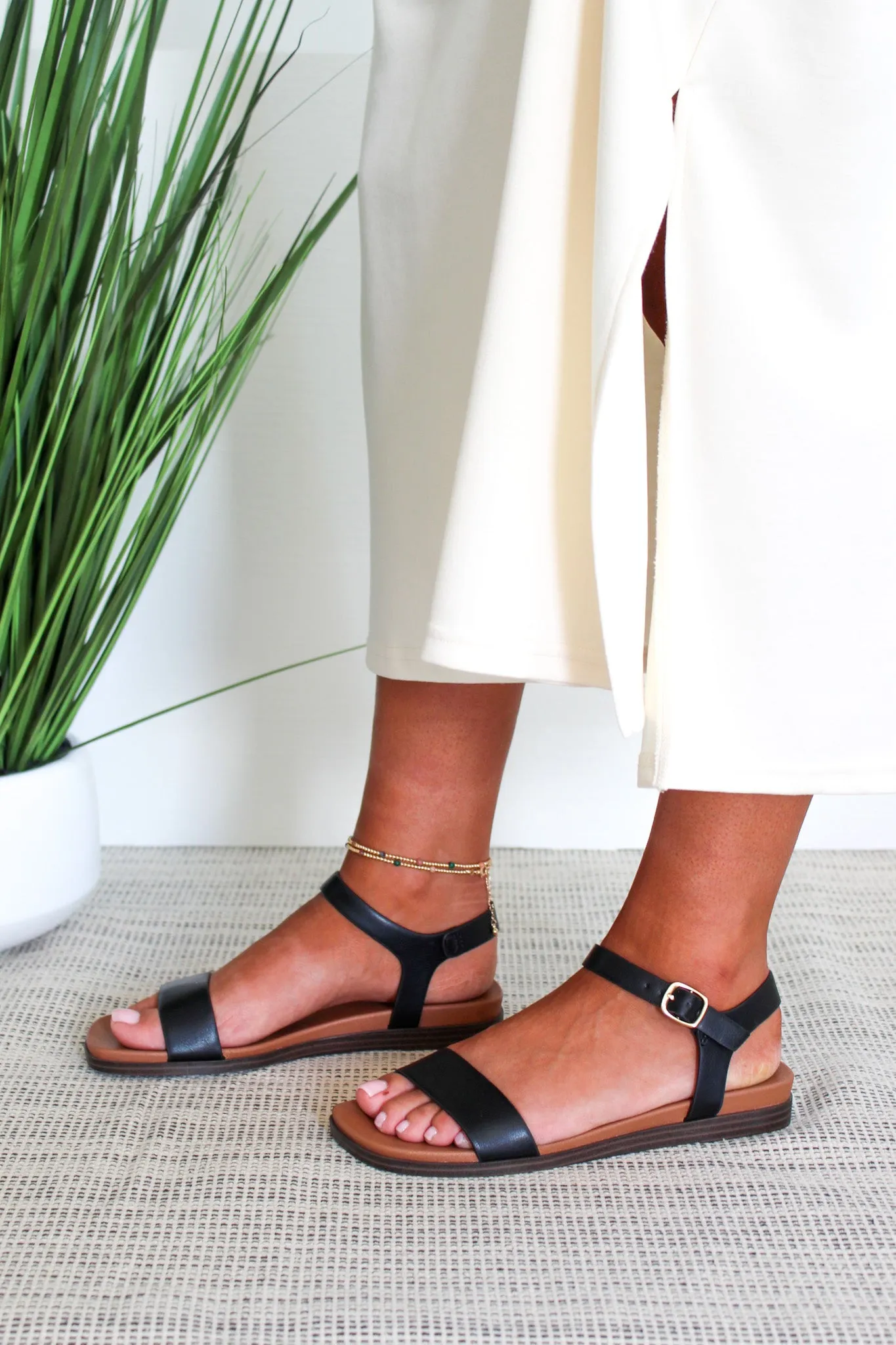 Aurora Buckle Strap Sandal • Black