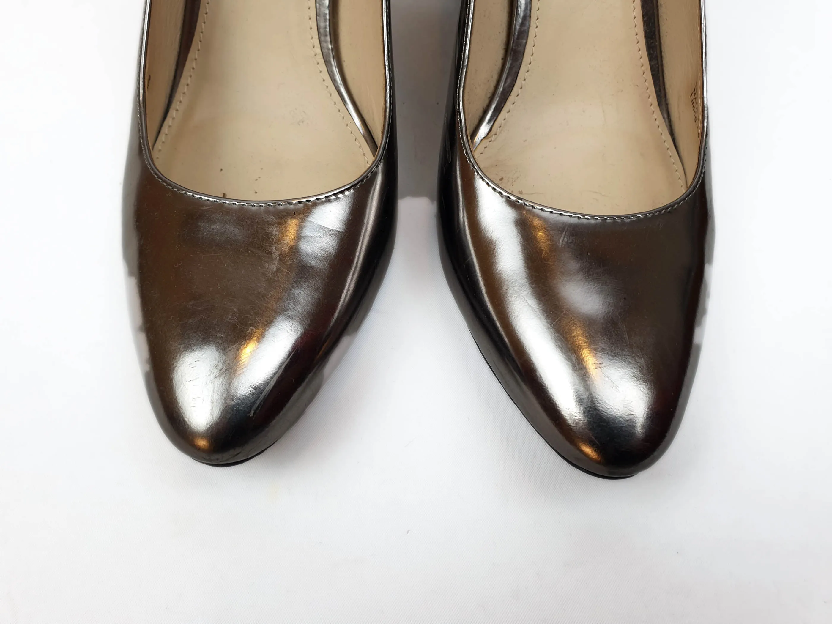 Cole Haan silver leather heels size 7.5