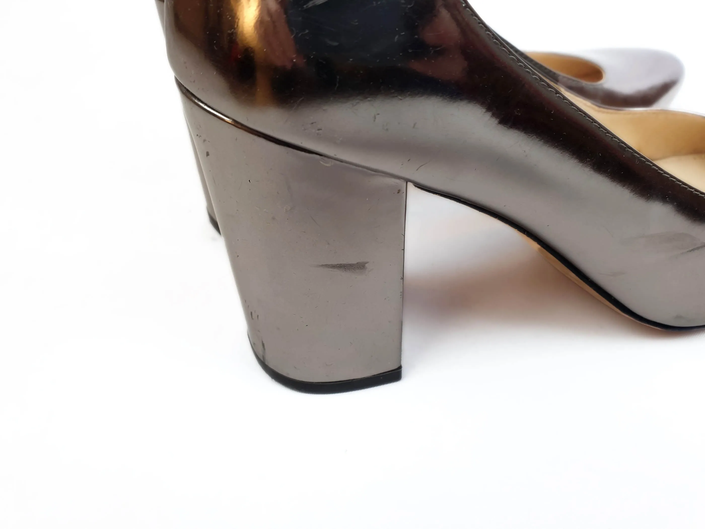 Cole Haan silver leather heels size 7.5