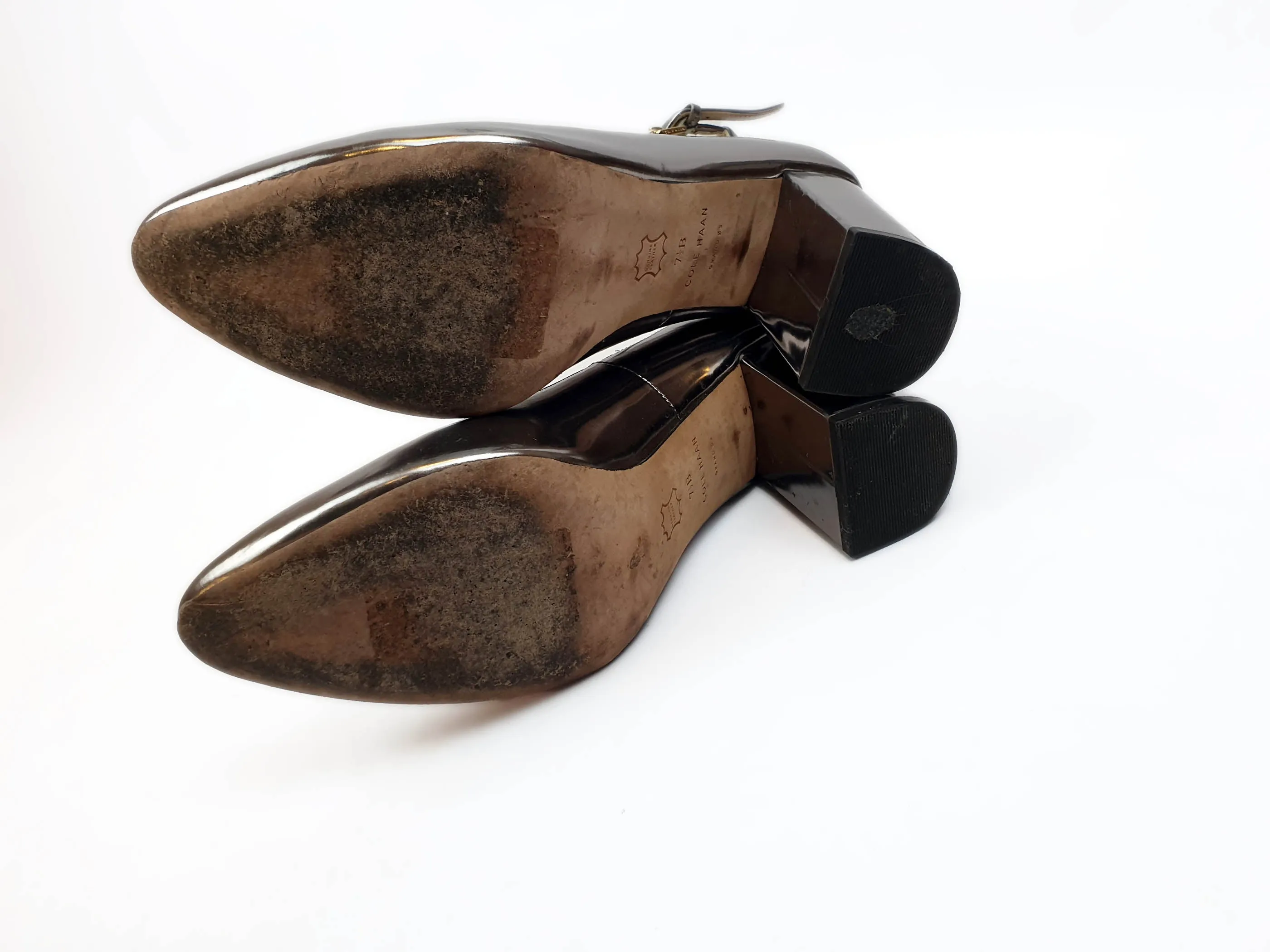 Cole Haan silver leather heels size 7.5