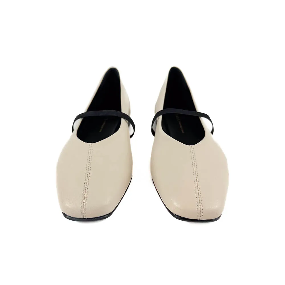 Margaux - The Phoebe (Bone Nappa)