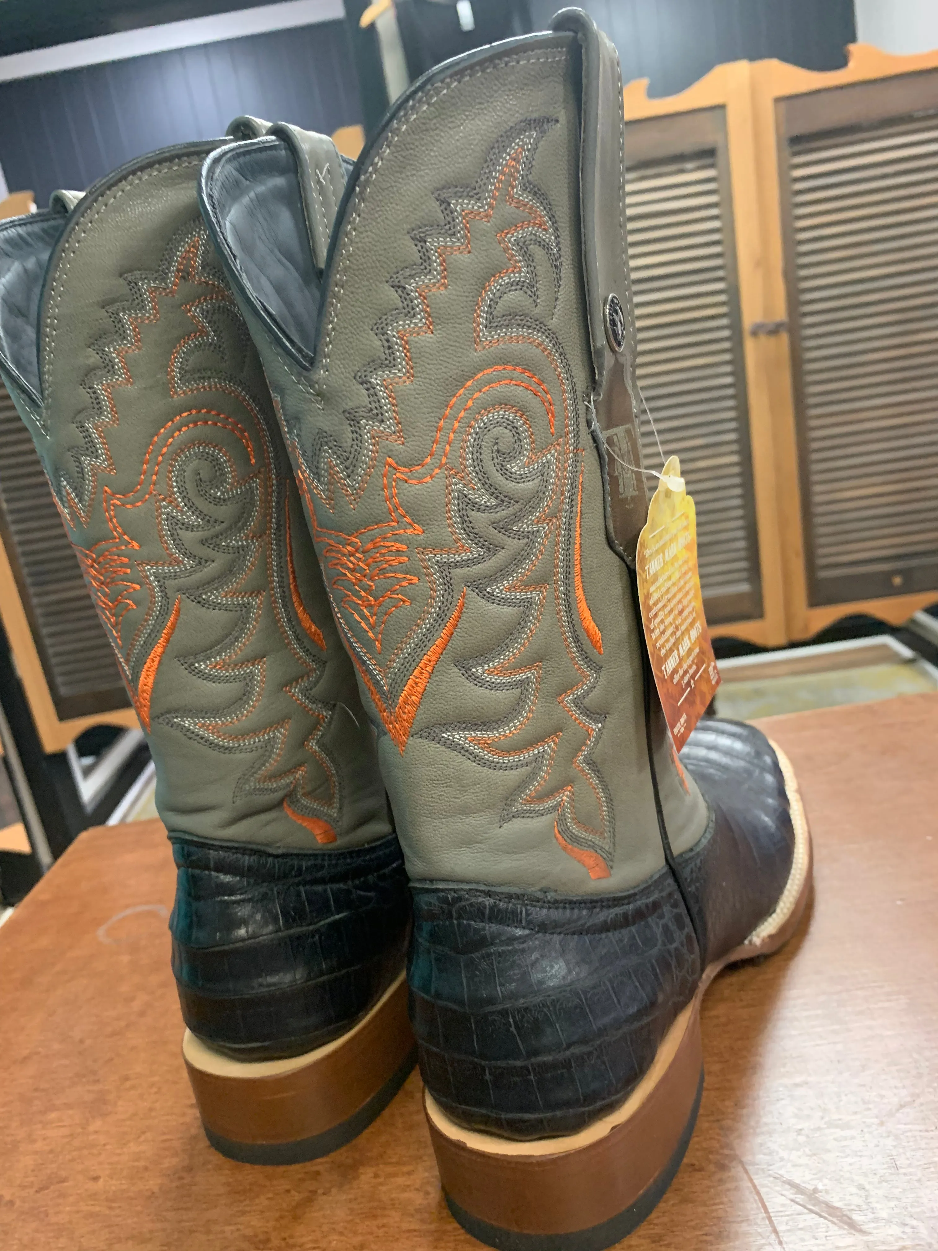 Tanner Mark TM207030