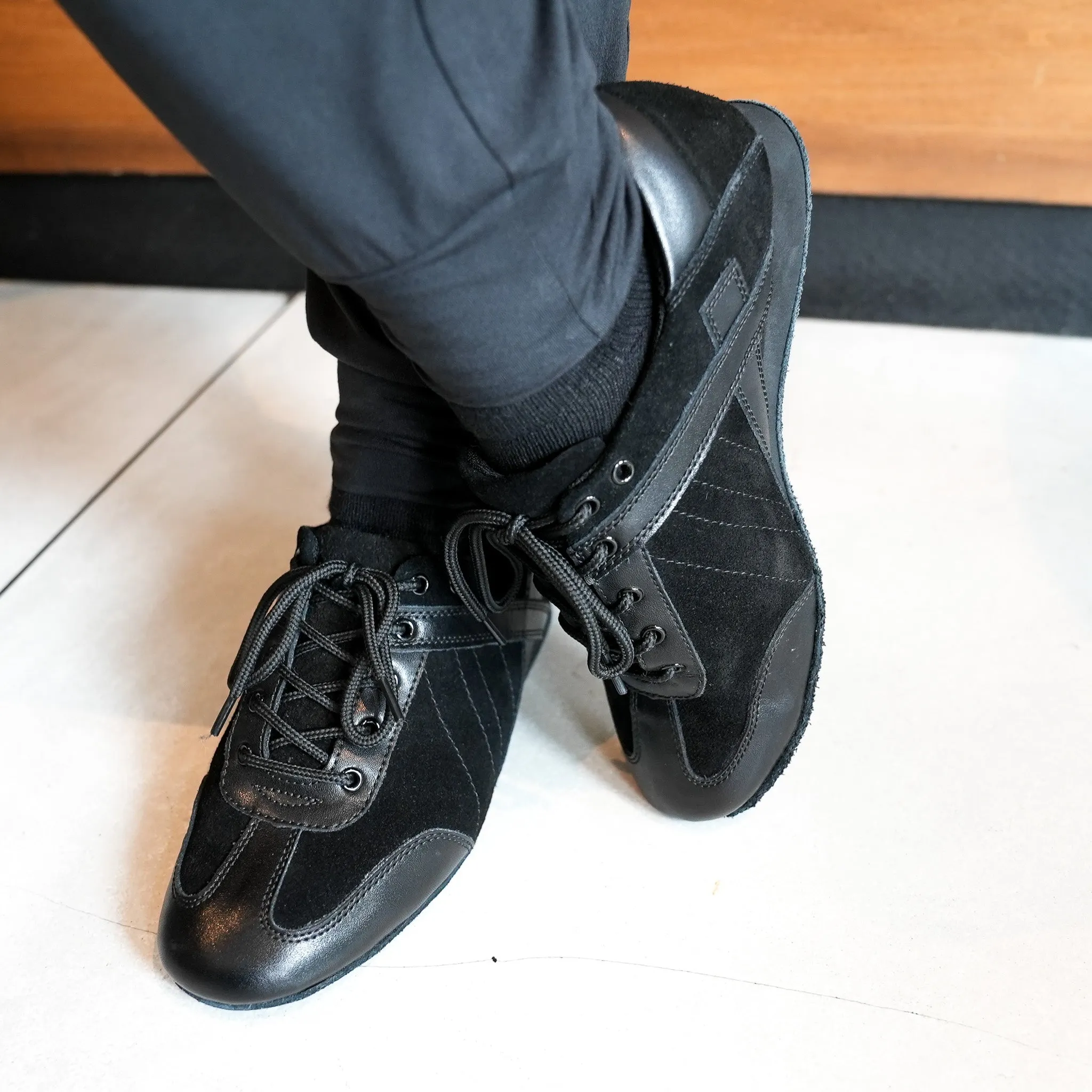 Ultimate Hybrid Dance Shoe (Unisex) - Black Leather / Black Suede