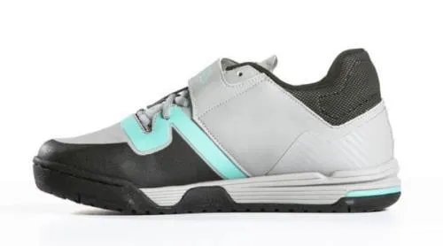 Unparallel Womens Dustup